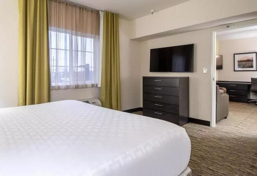 デラックススイート, Candlewood Suites Portland Airport, An Ihg