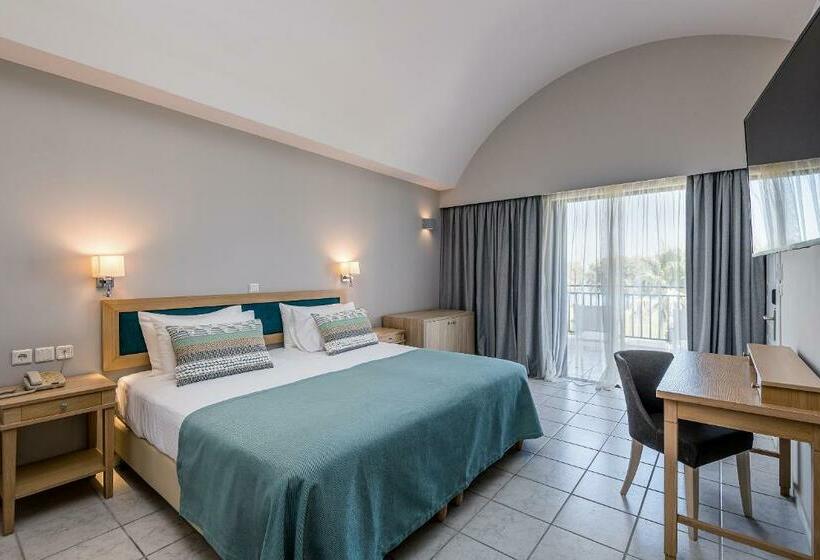 חדר סטנדרט נוף לגינה, Atlantica Beach Resort Kos