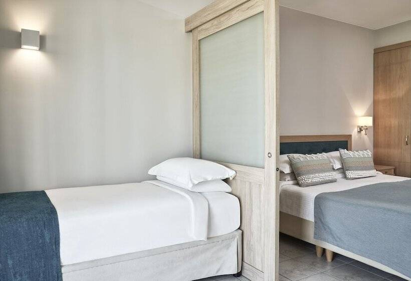 סוויטת ג'וניור נוף לים, Atlantica Beach Resort Kos