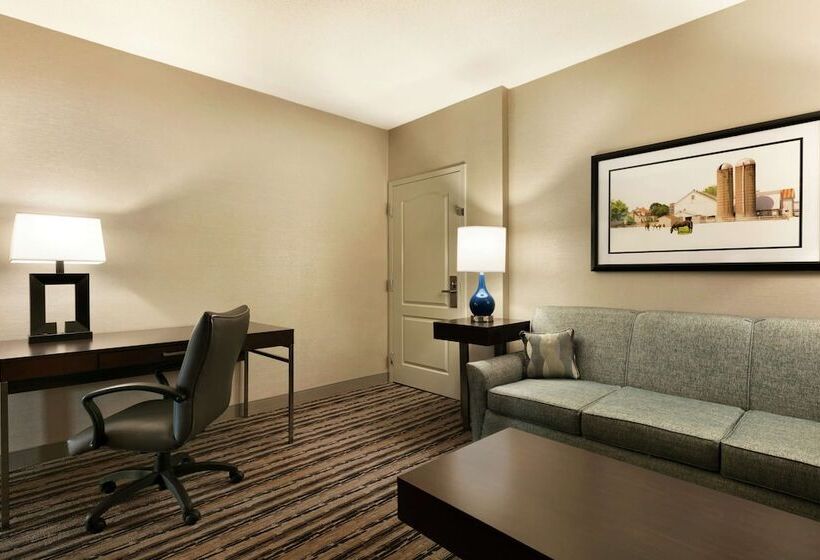 Люкс 2 Спальни, Doubletree Resort By Hilton Lancaster