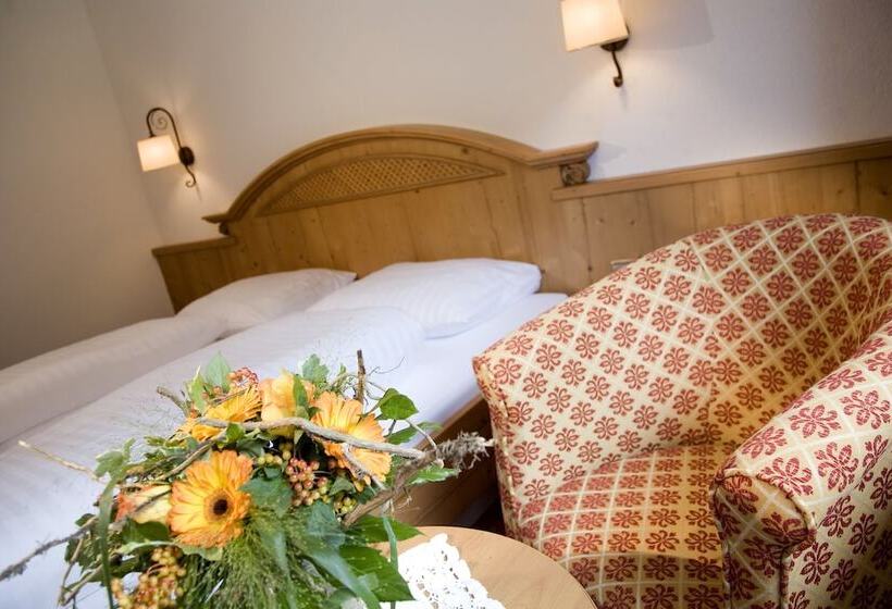 标准间带山景, Garni Jakober