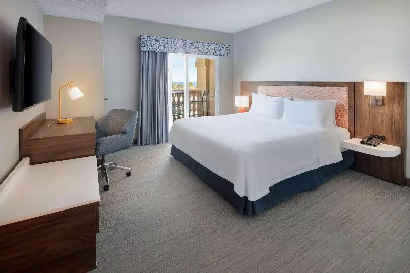 身障者適用スタンダードルーム, Hampton Inn & Suites St. Augustine Vilano Beach