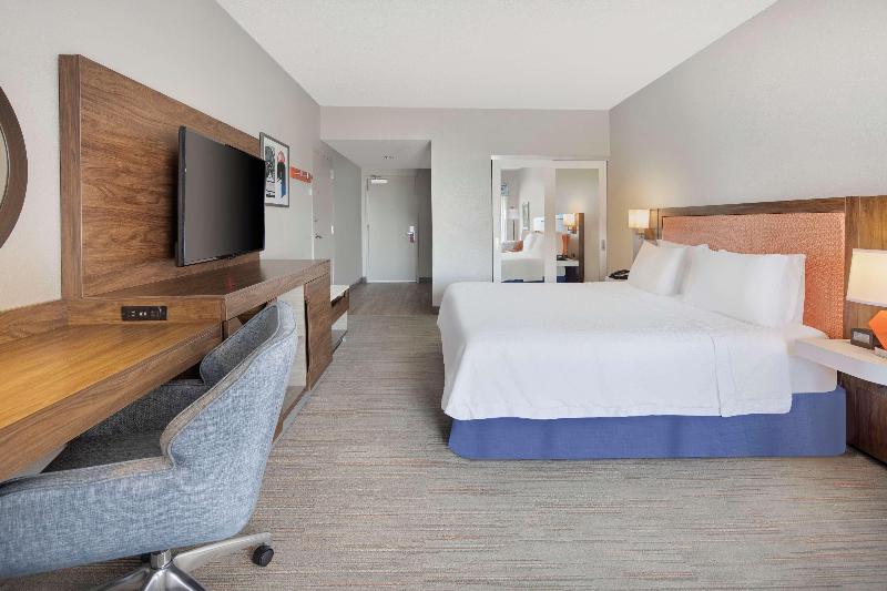 장애인을 위한 킹사이즈 침대 스탠다드 룸, Hampton Inn & Suites St. Augustine Vilano Beach