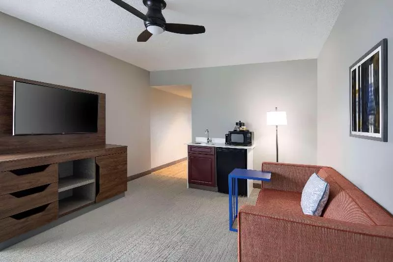 身障者適用スイートルーム, Hampton Inn & Suites St. Augustine Vilano Beach