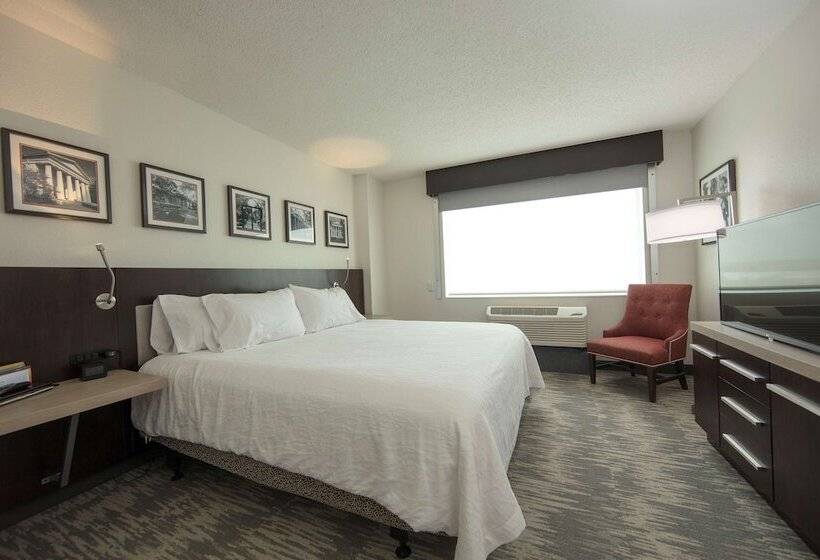 适合残疾人使用的标准间, Hilton Garden Inn Athens Downtown