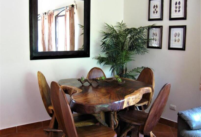 スリーベッドルーム　ヴィラ, Las Brisas Resort And Villas