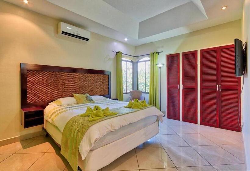 ویلای 3 خوابه, Las Brisas Resort And Villas