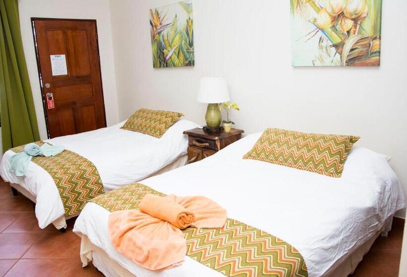 スリーベッドルーム　ヴィラ, Las Brisas Resort And Villas