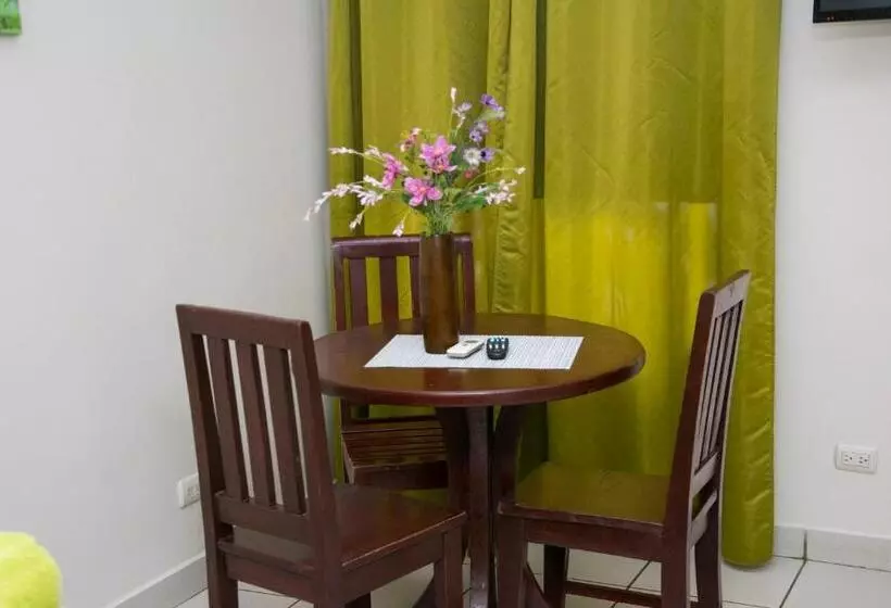 Perhestudio, Las Brisas Resort And Villas