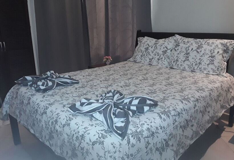 スリーベッドルーム　ヴィラ, Las Brisas Resort And Villas