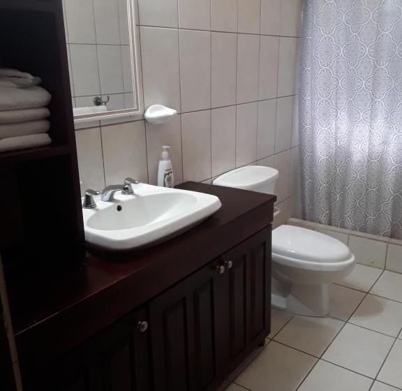 スリーベッドルーム　ヴィラ, Las Brisas Resort And Villas