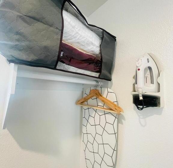 스탠다드 룸 더블 침대, Loma Linda Inn