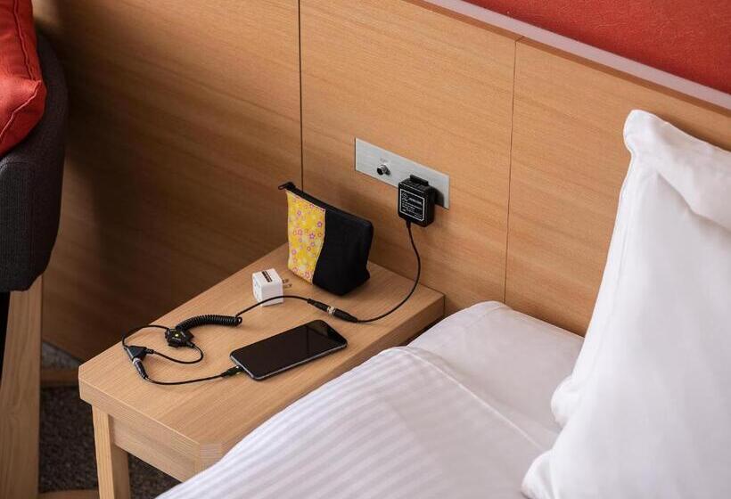 Номер Стандарт, Mitsui Garden Hotel Kyoto Sanjo