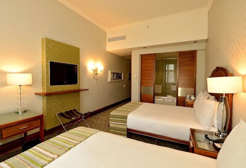 غرفة سوبيريور, Pivot Hotel Montecasino