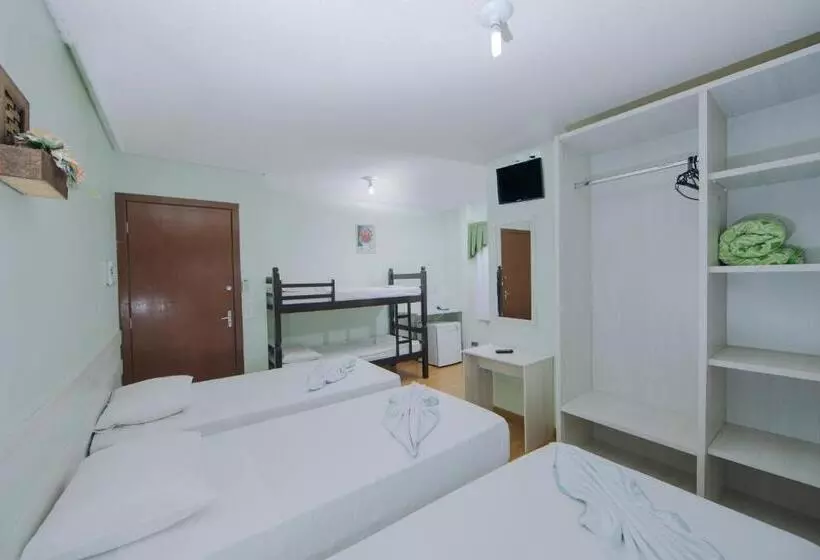 Perhehuone Jaettu Kylpyhuone, Pousada Iguassu Charm Suites