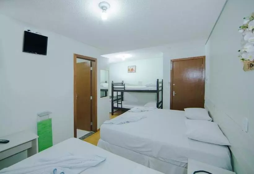 Perhehuone Jaettu Kylpyhuone, Pousada Iguassu Charm Suites