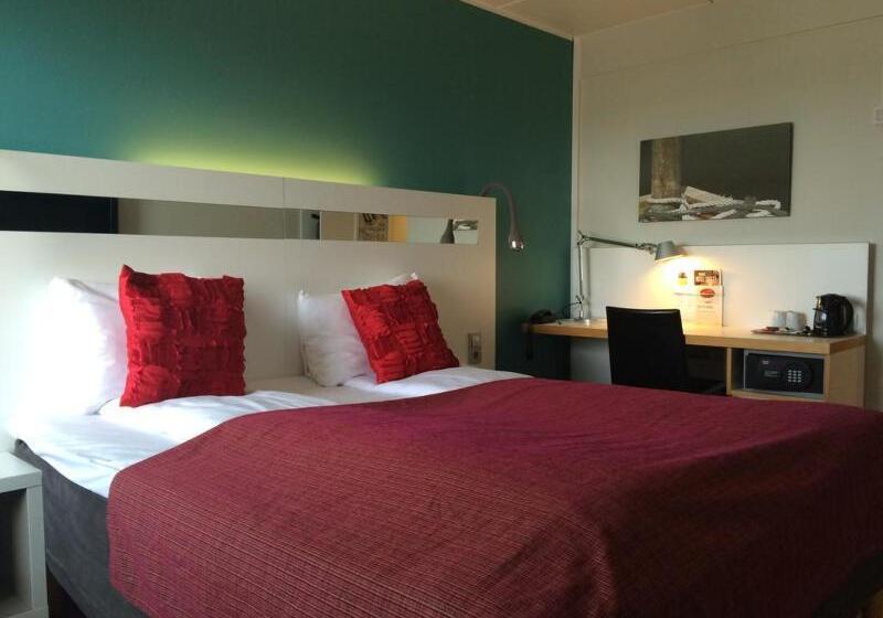 غرفة قياسية سرير كينج, Scandic Haugesund