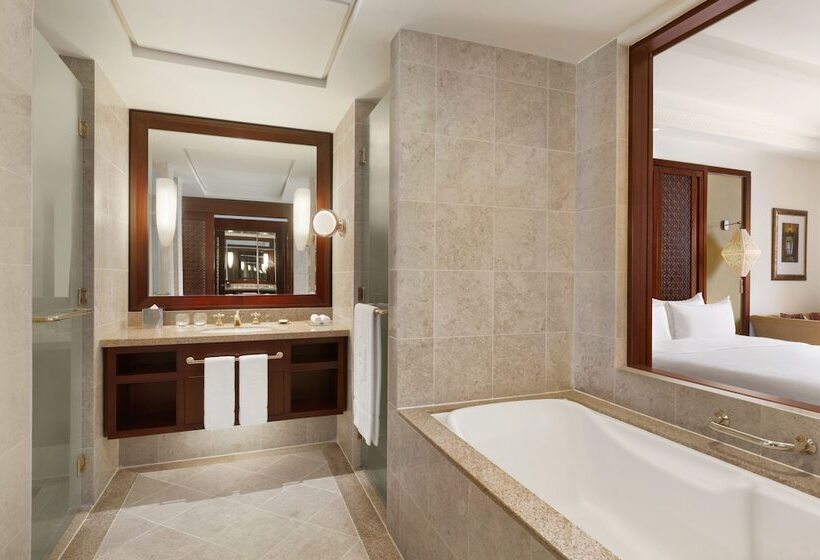 اتاق لوکس, Shangri La Al Husn, Muscat - Adults Only Resort