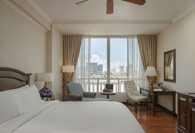 סוויטה משפחתית, Sofitel Phnom Penh Phokeethra