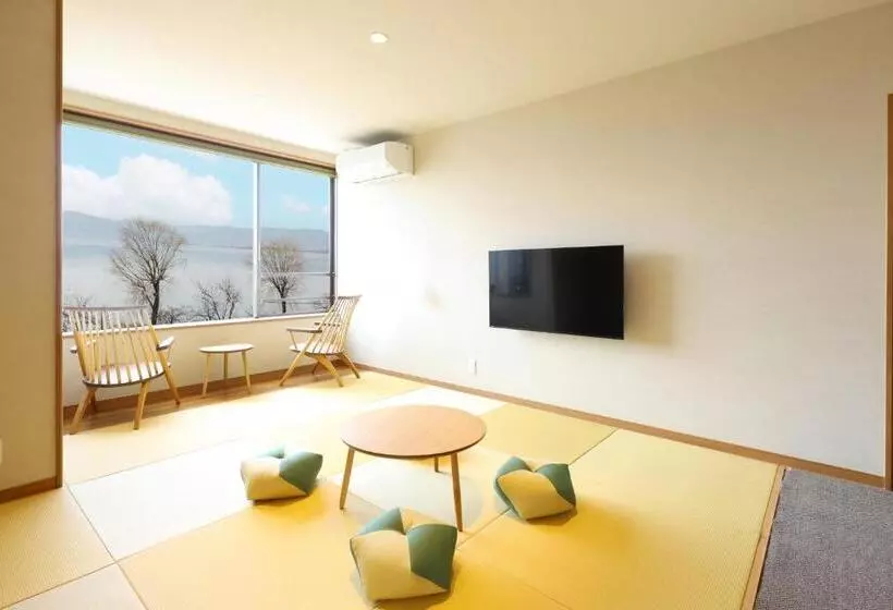 ジュニアスイート, Suwakoen