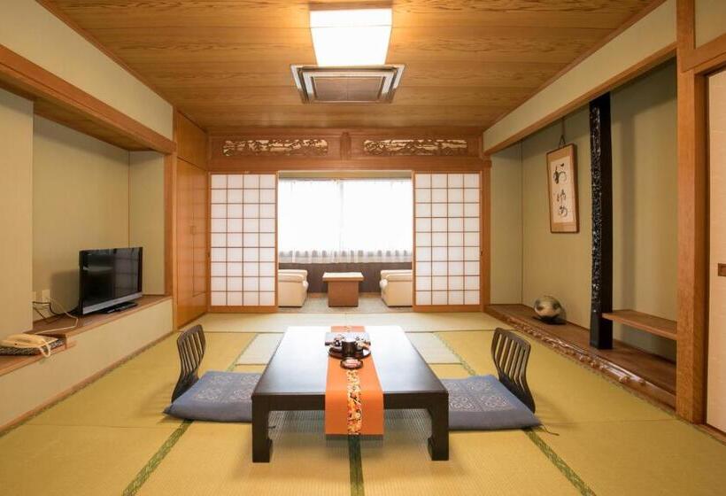 Pokój Standard, Takasago