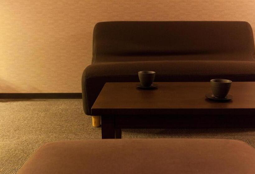 Pokój Superior, Takasago