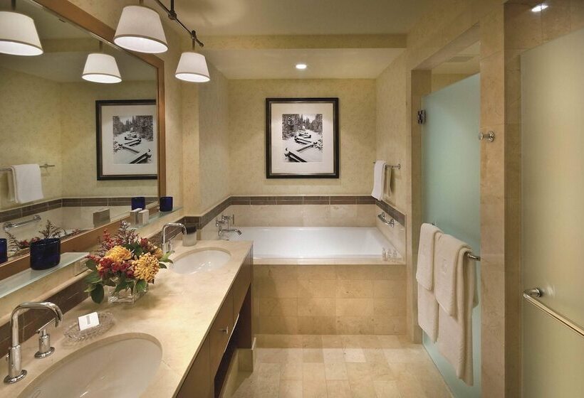 디럭스 룸, The Ritz Carlton, Lake Tahoe