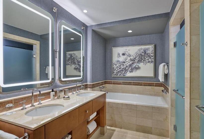 스탠다드 룸 킹사이즈 침대, The Ritz Carlton, Lake Tahoe