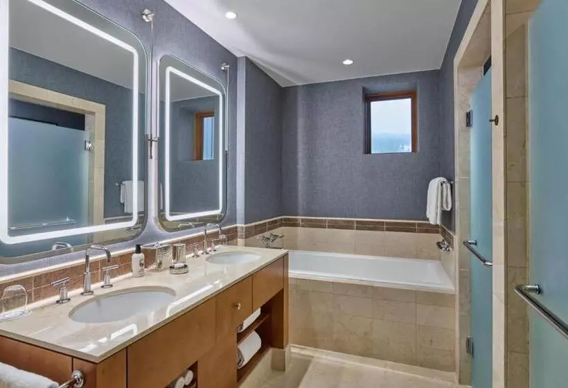 Standard-huone King-vuode, The Ritz Carlton, Lake Tahoe