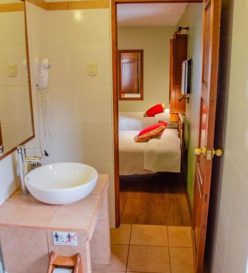 Kertre Néző Standard Háromágyas Szoba, Eco Hotel Pension Alemana