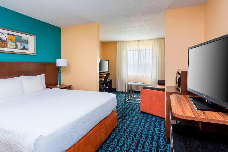 스탠다드 스튜디오 킹침대, Hampton Inn & Suites Syracuse Dewitt