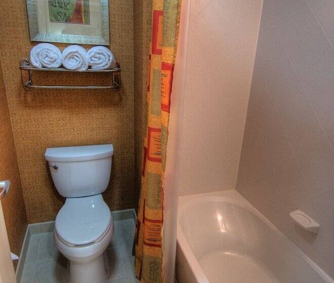 סוויטה, Homewood Suites Medford