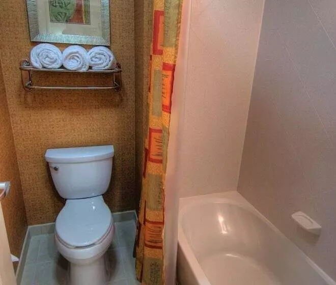 سوییت, Homewood Suites Medford