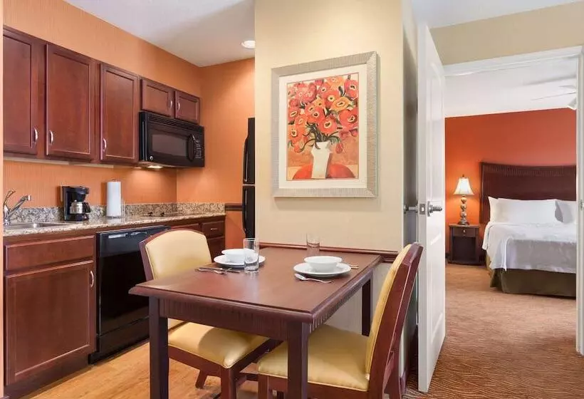 سوئیت برای معلولان, Homewood Suites Medford