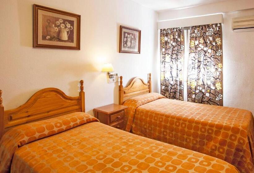 غرفة قياسية, Serramar