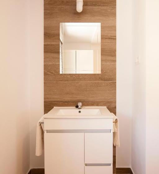 غرفة قياسية ثلاثية حمام مشترك, Serramar