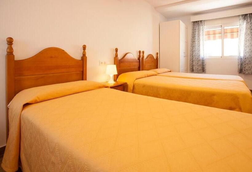 غرفة قياسية ثلاثية حمام مشترك, Serramar