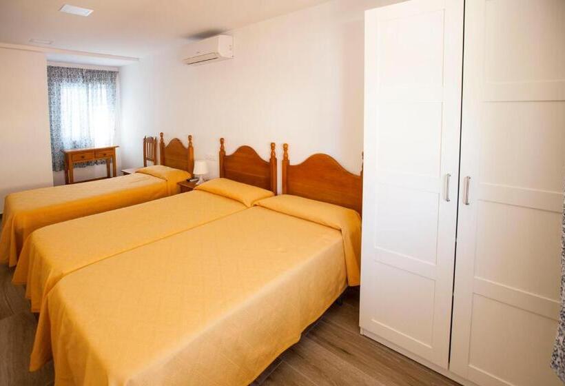 غرفة قياسية ثلاثية حمام مشترك, Serramar