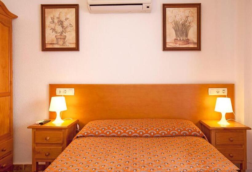 غرفة قياسية, Serramar