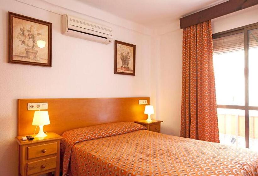 غرفة قياسية, Serramar