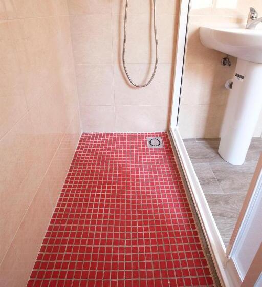 غرفة قياسية رباعية حمام مشترك, Serramar