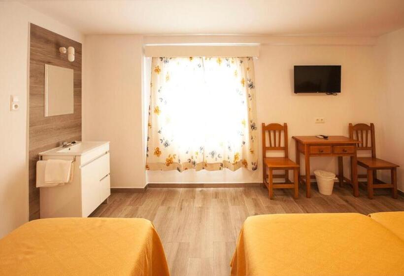 غرفة قياسية رباعية حمام مشترك, Serramar