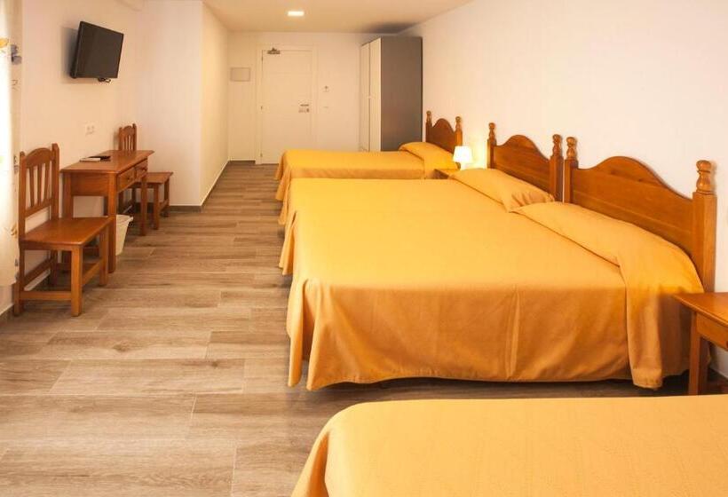 غرفة قياسية رباعية حمام مشترك, Serramar