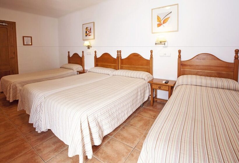 غرفة قياسية رباعية, Serramar