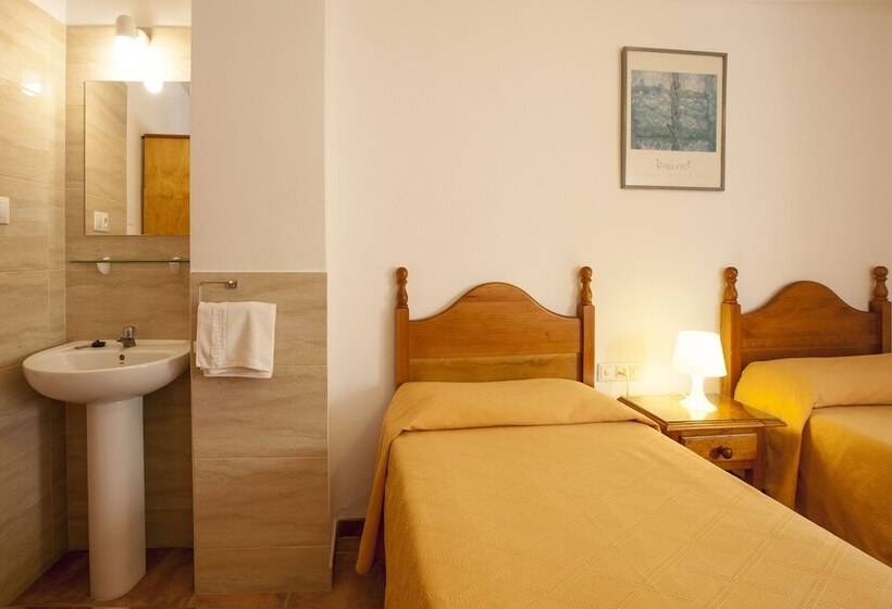 غرفة قياسية حمام مشترك, Serramar