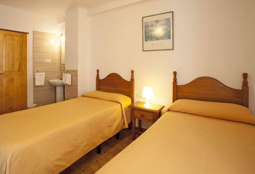 غرفة قياسية حمام مشترك, Serramar