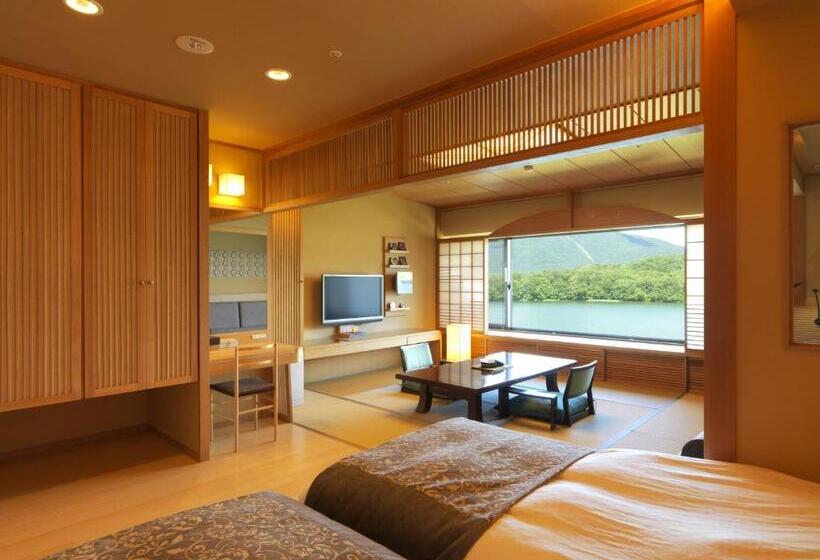 غرفة ديلوكس مطلة على البحيرة, Akan Yuku No Sato Tsuruga