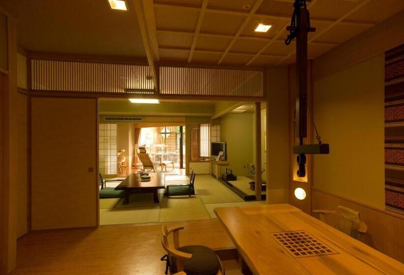 غرفة ديلوكس, Akan Yuku No Sato Tsuruga