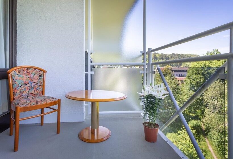 4인용 수피리어 룸, Am Park