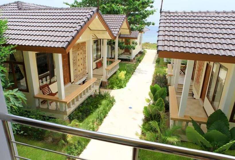 Номер Superior Вид на Сад, Amantra Resort And Spa